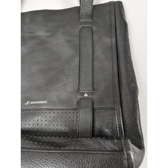 B. Makowsky Leather Handbag Black Large Interior and Exterior Pockets Snap - Picture 3 of 15